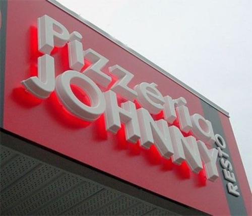 backlit-acrylic-dimensional-letters-storefront-building-sign